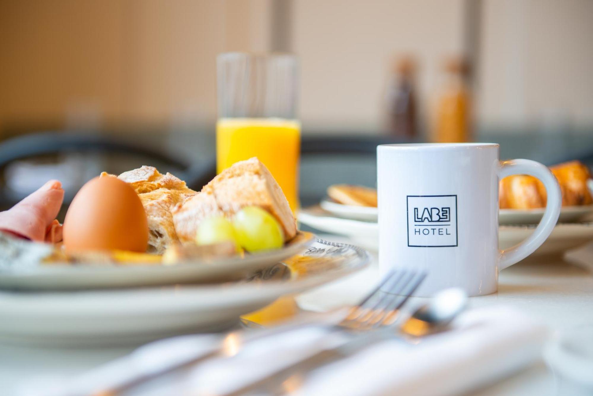 Labe Hotel Tours Centre Gare المظهر الخارجي الصورة